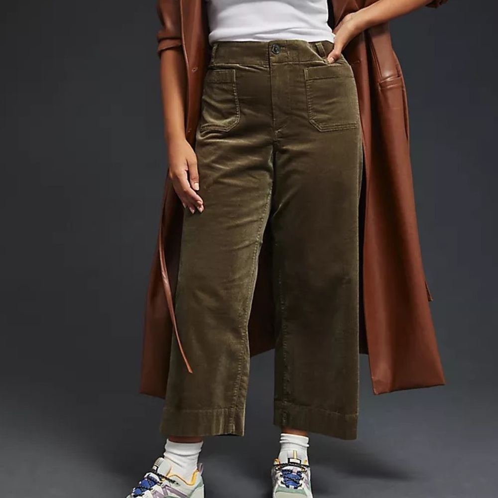 Maeve Collette corduroy wide leg in moss green size 30